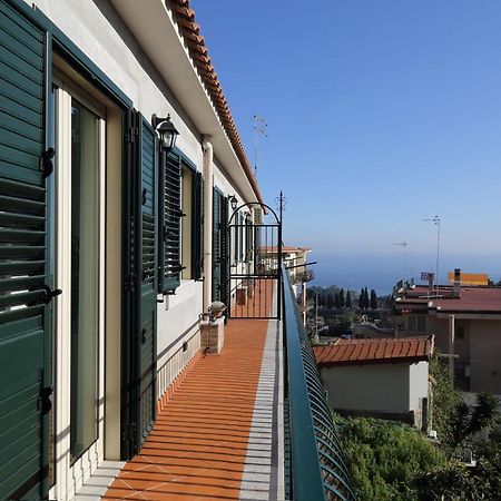 La Perla Apartment Taormina Exterior photo